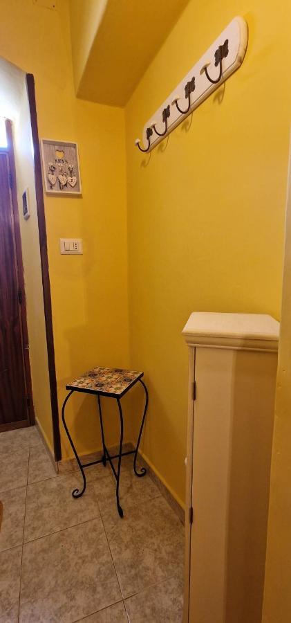 Casa Lory Apartment Pescina Bagian luar foto
