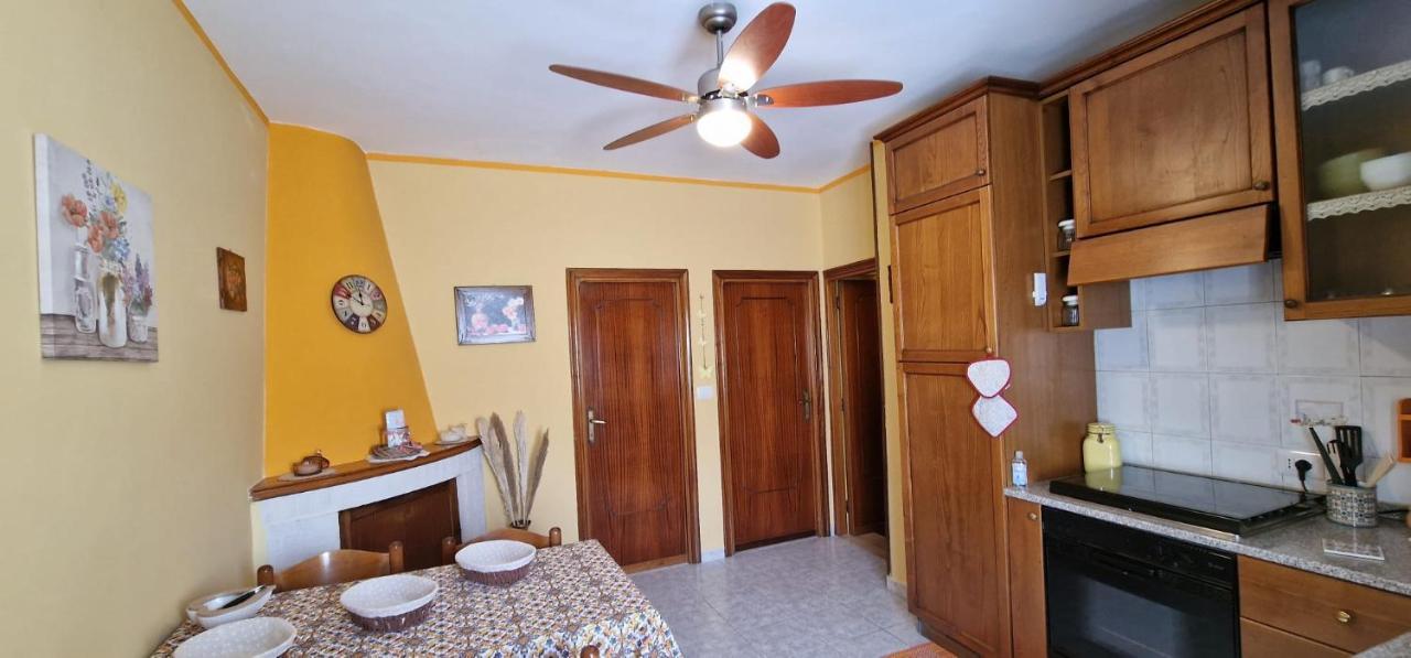 Casa Lory Apartment Pescina Bagian luar foto