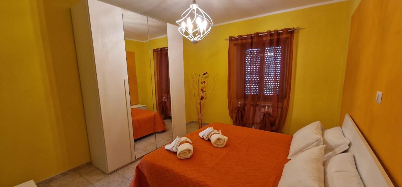 Casa Lory Apartment Pescina Bagian luar foto